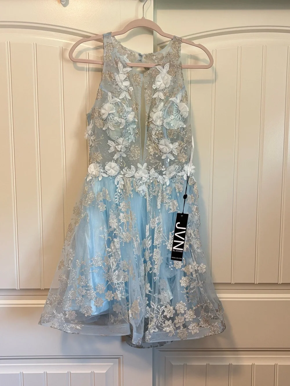 NWT Jovani 22515 tulle and glitter cocktail dress light blue size 6